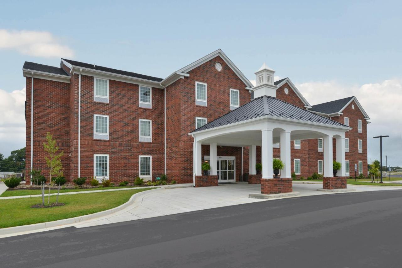 Appomattox Inn And Suites 외부 사진