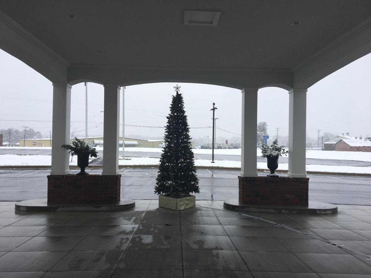 Appomattox Inn And Suites 외부 사진